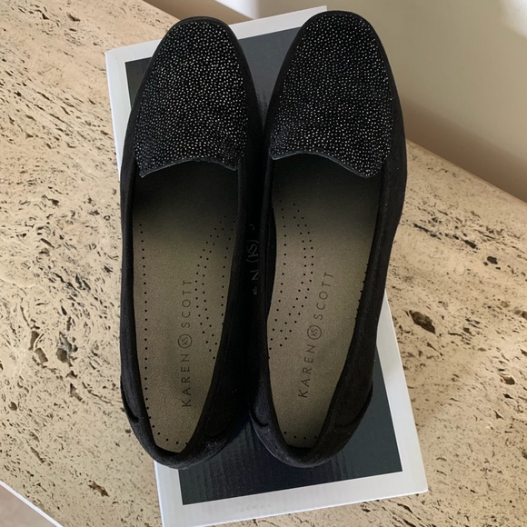 KAREN SCOTT Jodi Slip on Flats - Picture 10 of 13